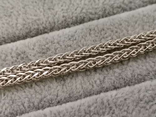 Unique Silver Spiga Chain
