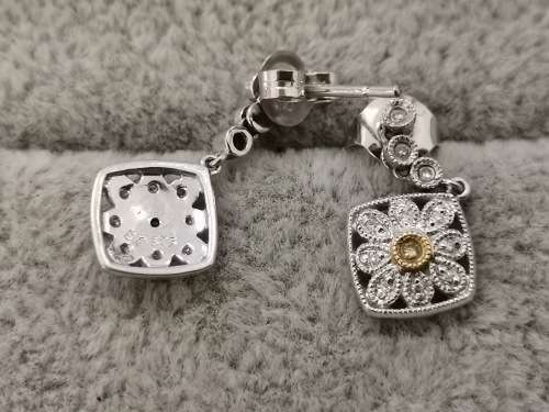 White-Gold Dangling Diamond Earrings