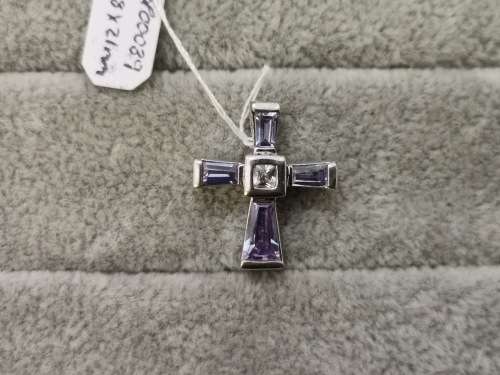 Stunning Silver Cross Pendant