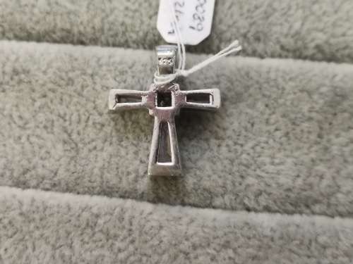 Stunning Silver Cross Pendant