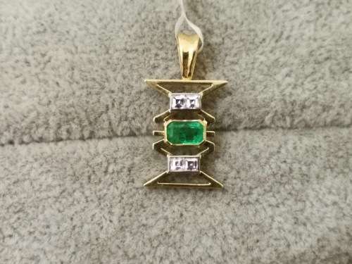 Unique 18ct Gold, Emerald and Diamond Pendant