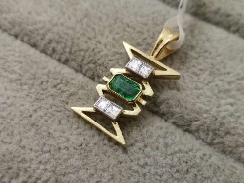 Unique 18ct Gold, Emerald and Diamond Pendant