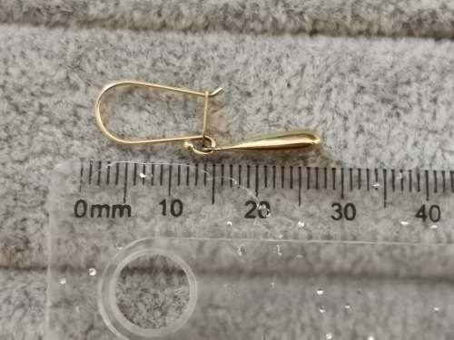 Dangling Gold Teardrop Earrings