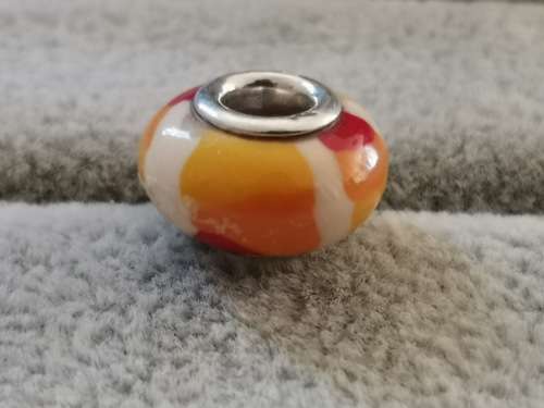 SimStars Colourful Bead