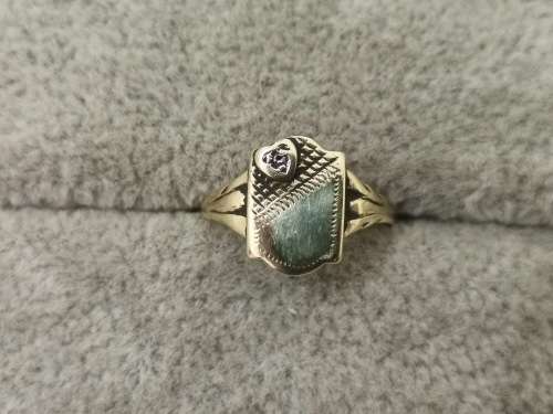 9ct Gold Signet ring
