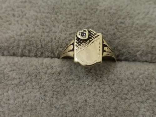 9ct Gold Signet ring