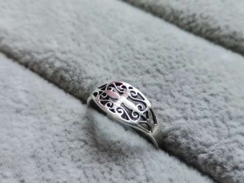 DISCOUNT!! Intricately Detailed Silver Ring