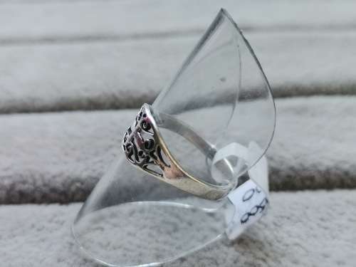 DISCOUNT!! Intricately Detailed Silver Ring