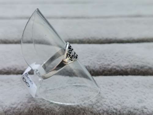 DISCOUNT!! Intricately Detailed Silver Ring