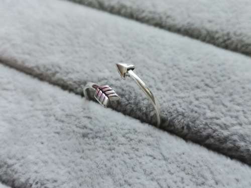 Cute Silver Arrow Ring