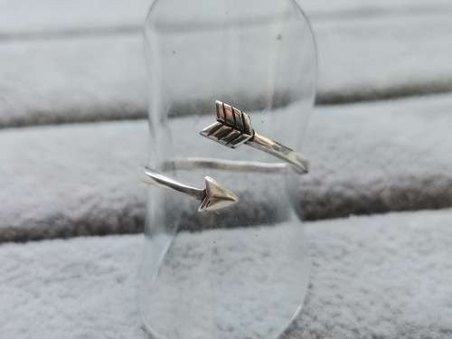 Cute Silver Arrow Ring