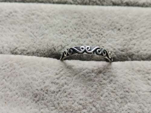 DISCOUNT!! Patterned Silver Ring