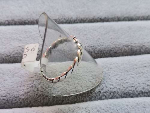 DISCOUNT!! Patterned Silver Ring