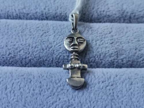DISCOUNT!! Unique Silver Pendant