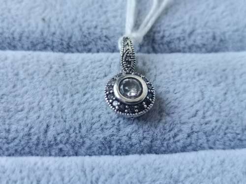 ***R1 Auction** Gorgeous Silver Pendant