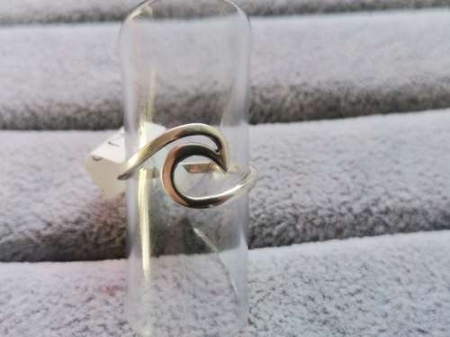 DISCOUNT!! Silver Wave Ring