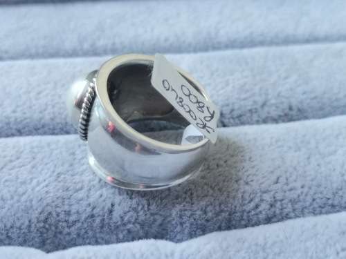 Discount!! Silver Pearl Ring