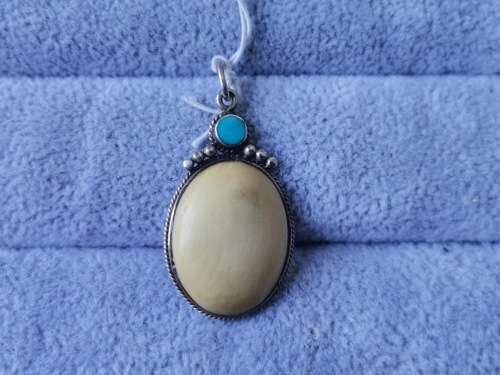 Discount!! Unique Silver Pendant