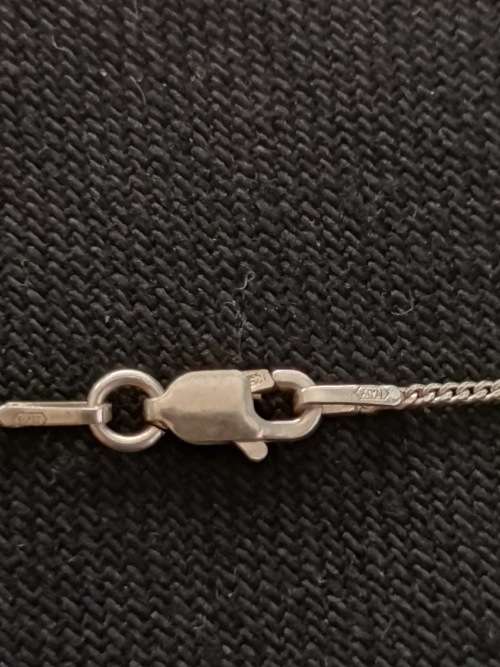 DISCOUNT!!! Thin Silver Chain