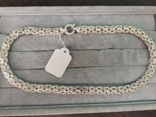 Unique Silver Chain