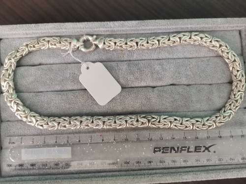 Unique Silver Chain