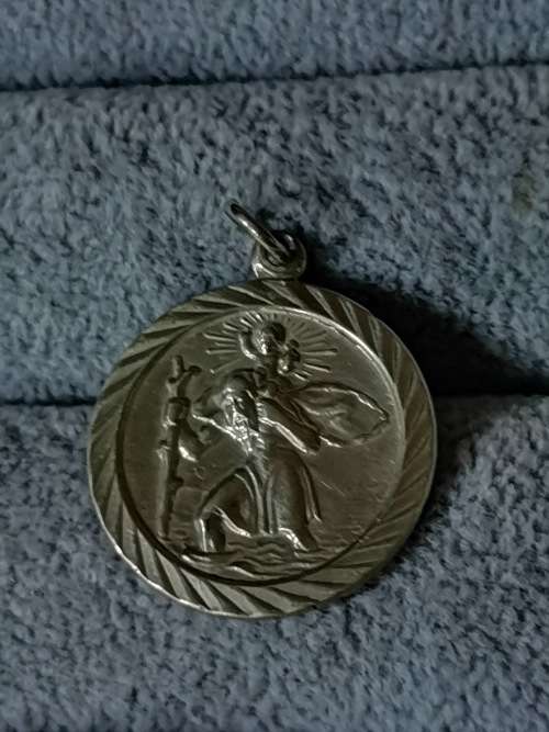 **R1 Auction**  Silver St Christopher Pendant