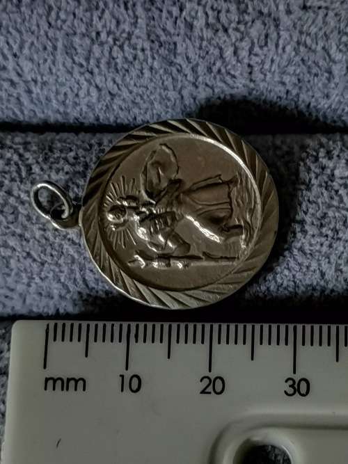 **R1 Auction**  Silver St Christopher Pendant