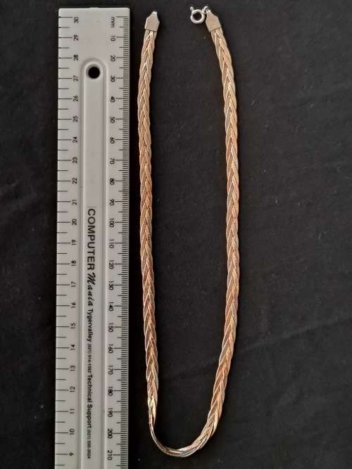 **R1 Auction** Sunning Silver Chain