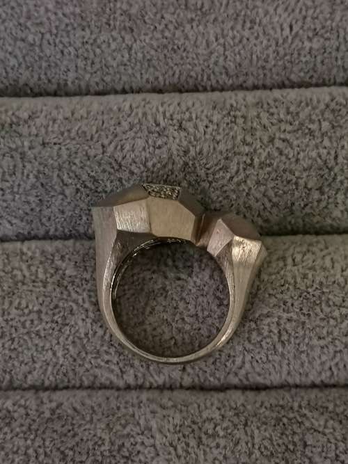 DISCOUNT!!! Unique Silver Ring