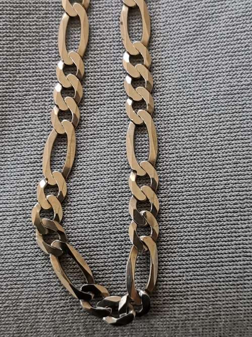DISCOUNT!!! Silver Figaro Chain