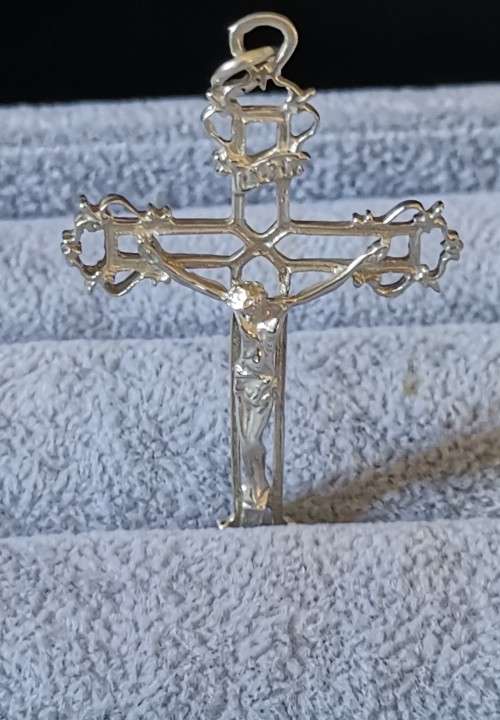 DISCOUNT!!! Silver Cross Pendant