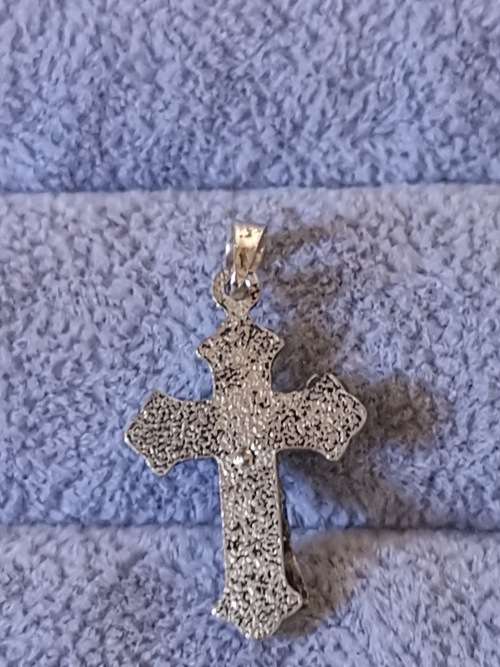 DISCOUNT!!! Silver Crucifix Pendant