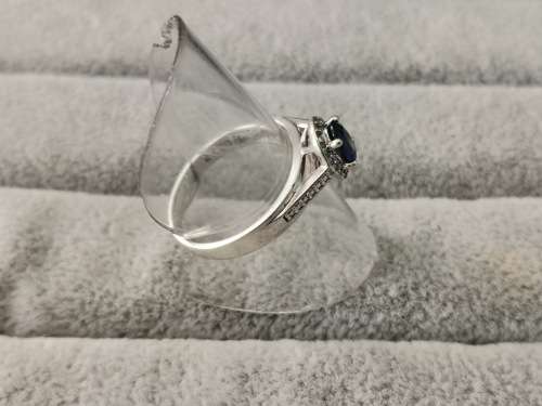 9ct Gold  Sapphire Ring