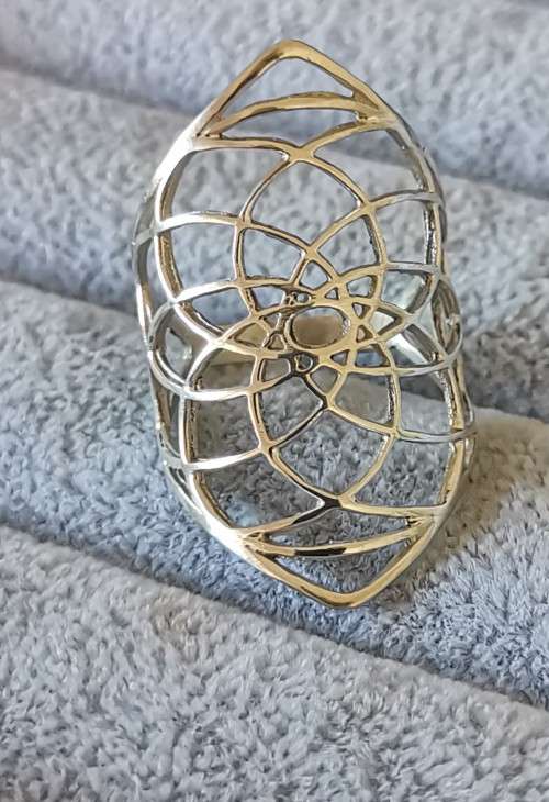 **R1 Auction**  Silver Statement Ring