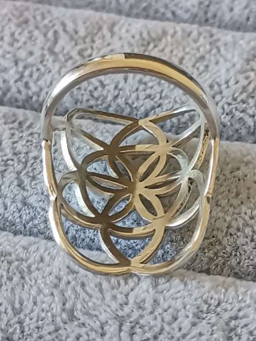 **R1 Auction**  Silver Mandala Ring