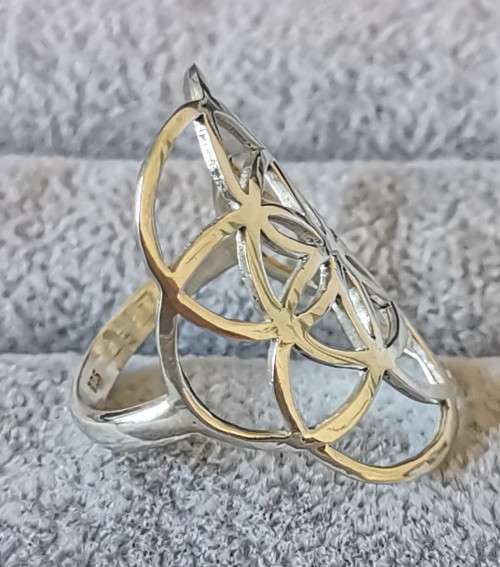 **R1 Auction**  Silver Mandala Ring
