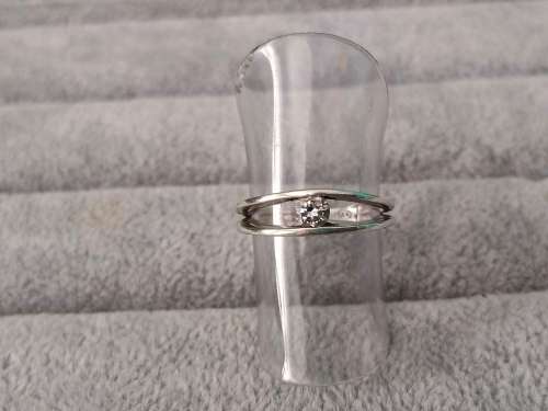 9ct White Gold Diamond Ring