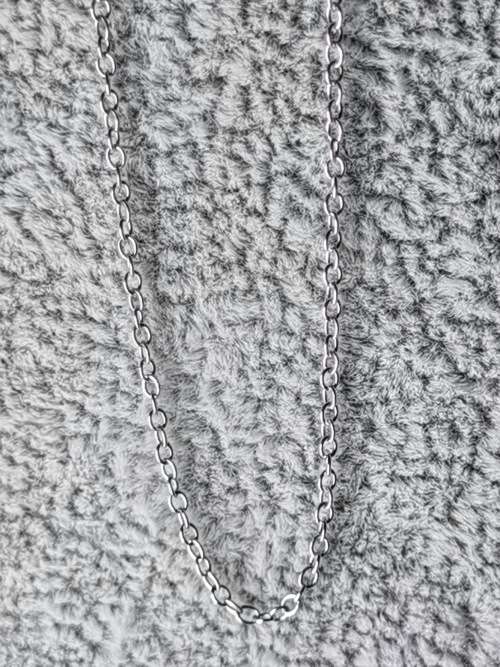 Thin Silver Chain