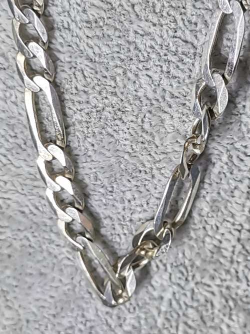 DISCOUNT!!! Big Silver Figaro Chain