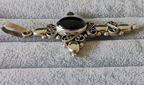 Silver Onyx Cross Pendant