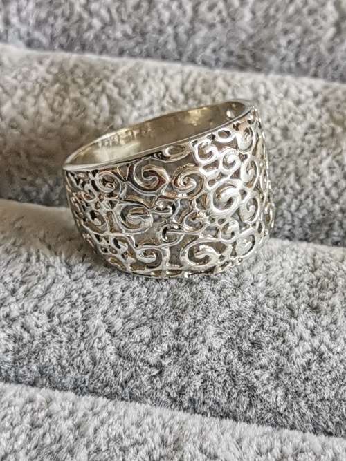 Detailed Silver Ring