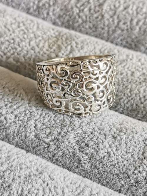Detailed Silver Ring
