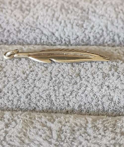 Silver Feather Pendant