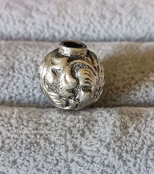 DISCOUNT!!! Detailed Silver Pendant