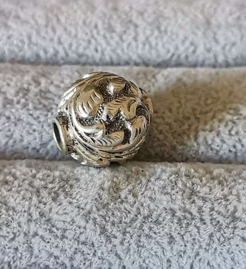 DISCOUNT!!! Detailed Silver Pendant