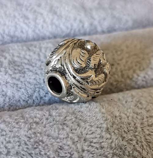 DISCOUNT!!! Detailed Silver Pendant