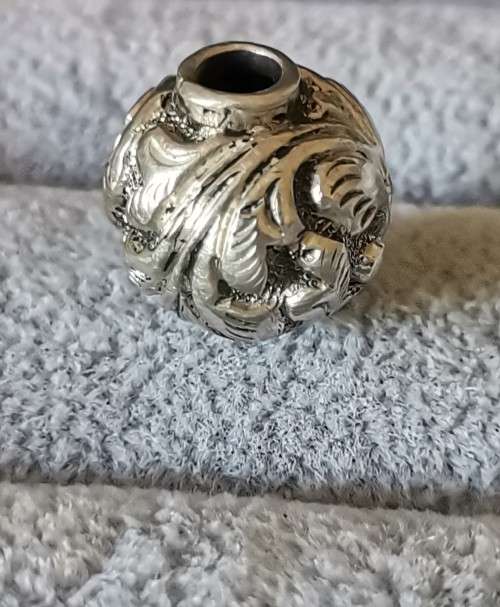 DISCOUNT!!! Detailed Silver Pendant