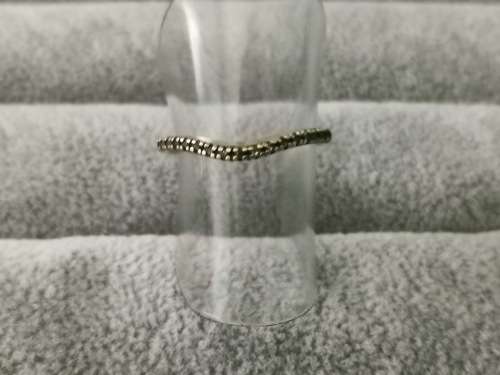 Curved 9ct Gold Ring