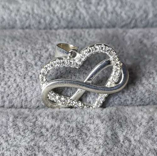 DISCOUNT!!! Silver Infinity Heart Locket