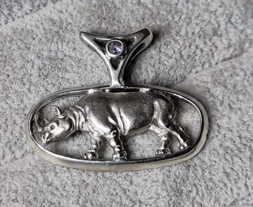 DISCOUNT!!! Silver rhino Pendant